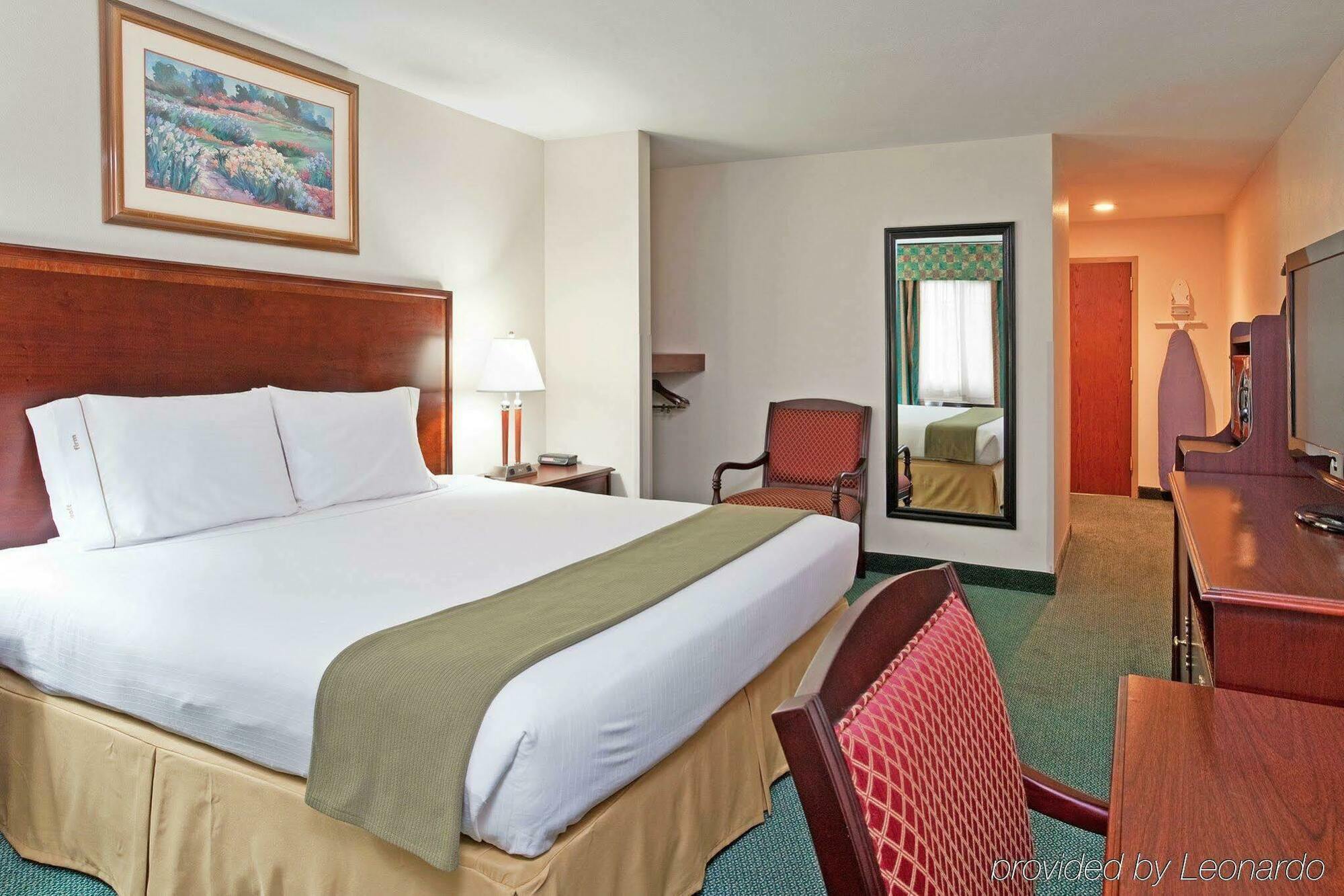 Holiday Inn Express Birch Run-Frankenmuth Area By Ihg Eksteriør bilde